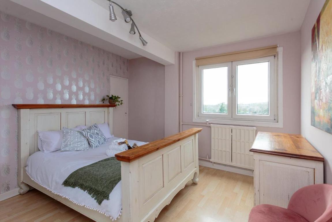 Gorgeous 3-Bed Flat, 15 Minutes To City Centre 爱丁堡 外观 照片