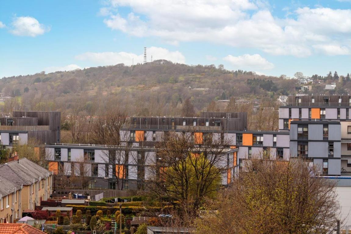 Gorgeous 3-Bed Flat, 15 Minutes To City Centre 爱丁堡 外观 照片