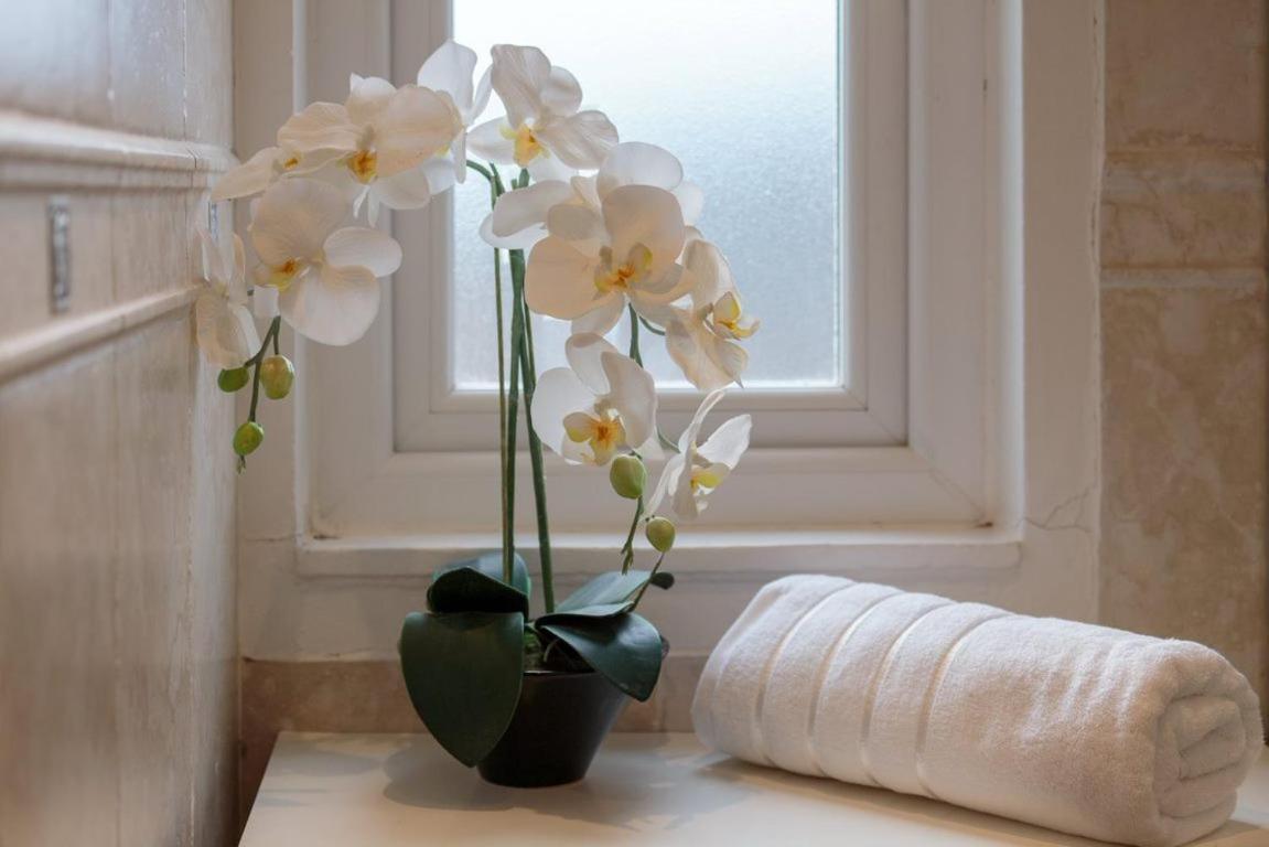 Gorgeous 3-Bed Flat, 15 Minutes To City Centre 爱丁堡 外观 照片